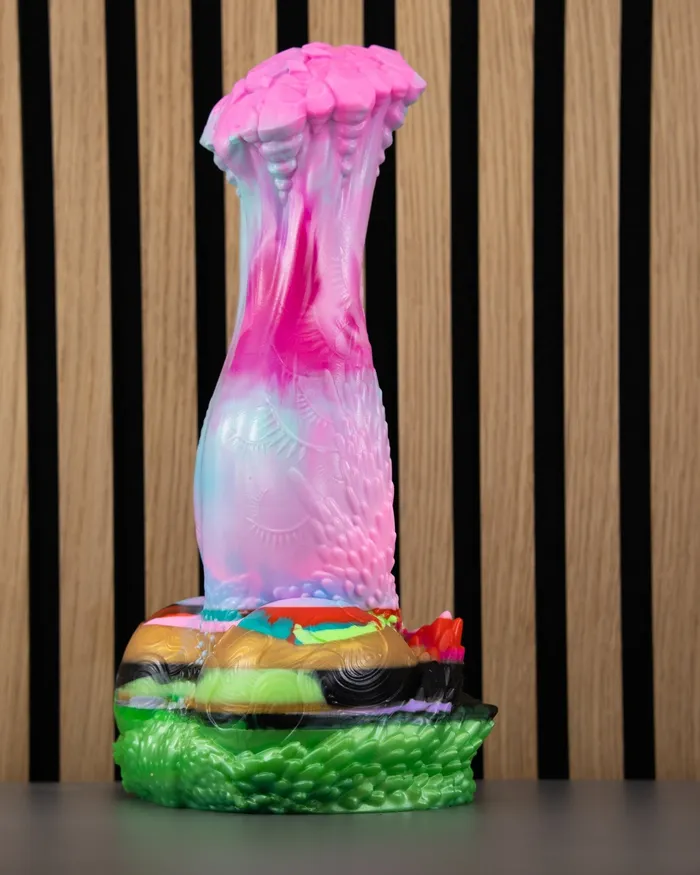 Male Sex Toys Frostmane Trophy Medium PhreakClub