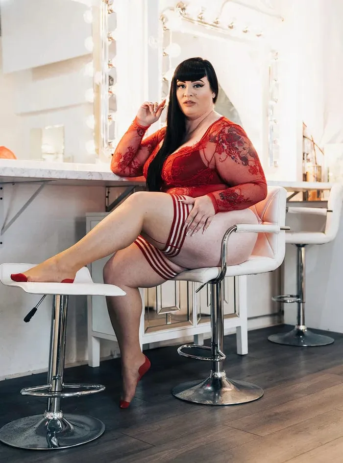 Kixies Vibrators Kixies Whitney Red Back Seam Thigh Highs