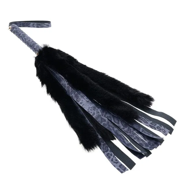 Sportsheets Couples Sportsheets Sex Mischief Cougar Faux Fur Flogger