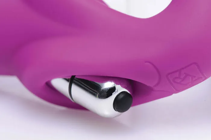XR Brands Strap U Female Sex Toys Evoke Vibrating Strapless Silicone Strapon Dildo