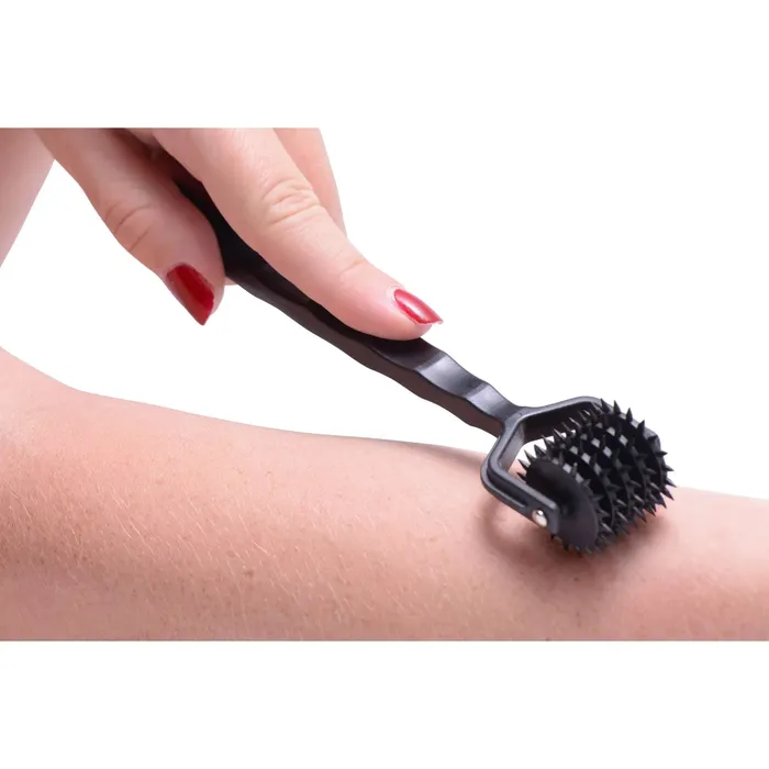 XR Brands Vibrators Spiked 5 Row Pinwheel